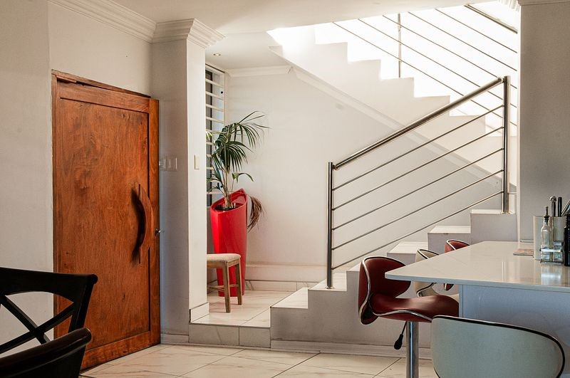 5 Bedroom Property for Sale in Safari Gardens North West